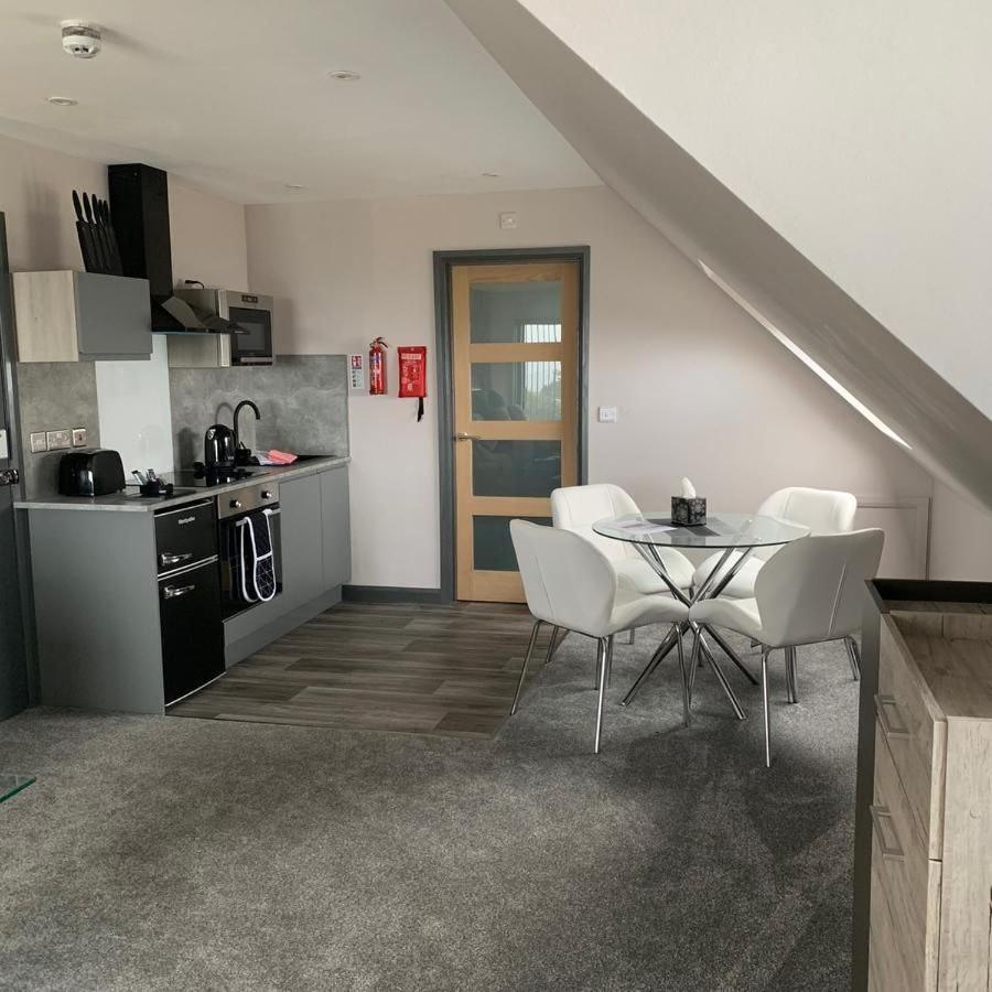 Sunset Studio Apartments Aberaeron Dış mekan fotoğraf