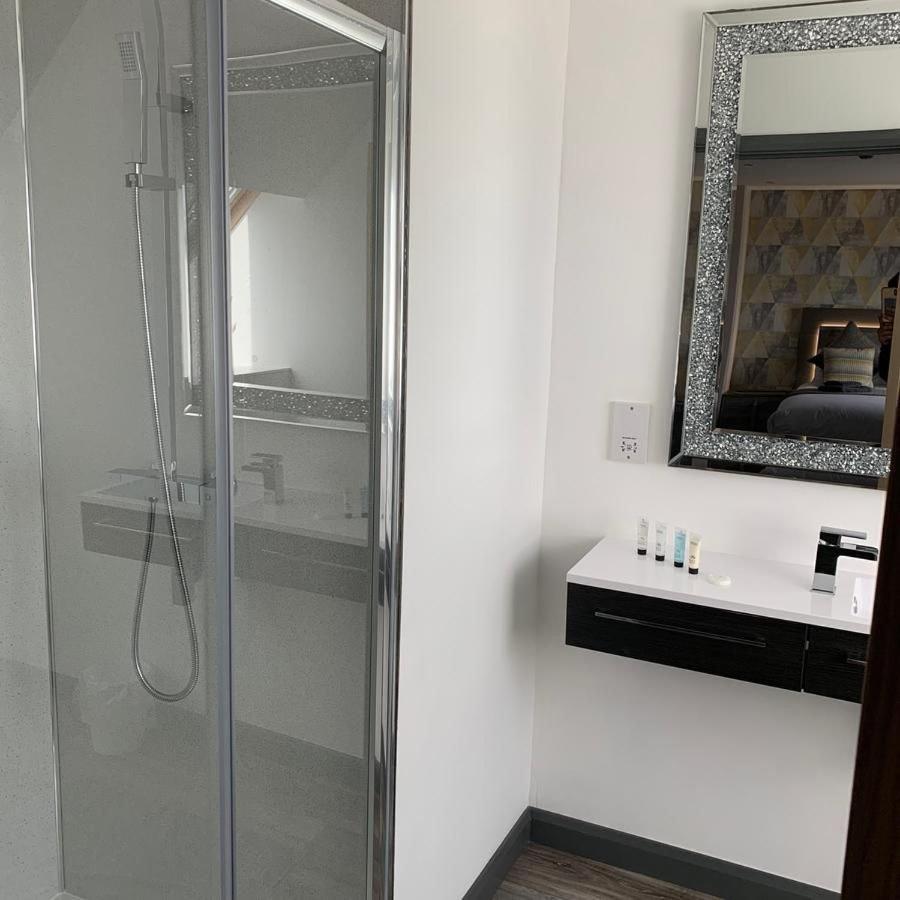 Sunset Studio Apartments Aberaeron Dış mekan fotoğraf